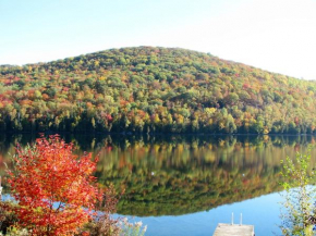 Гостиница Chalets Laurentides Mont-Tremblant, Мон-Тремблан